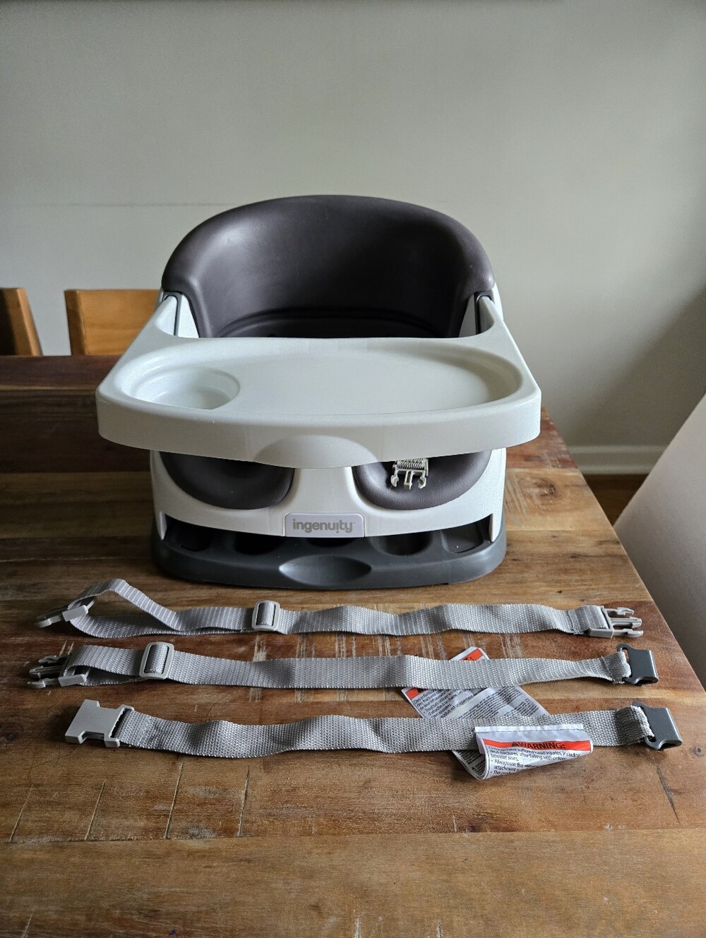 Ingenuity Baby Base 2-in-1 Booster Feeding & Floor Seat